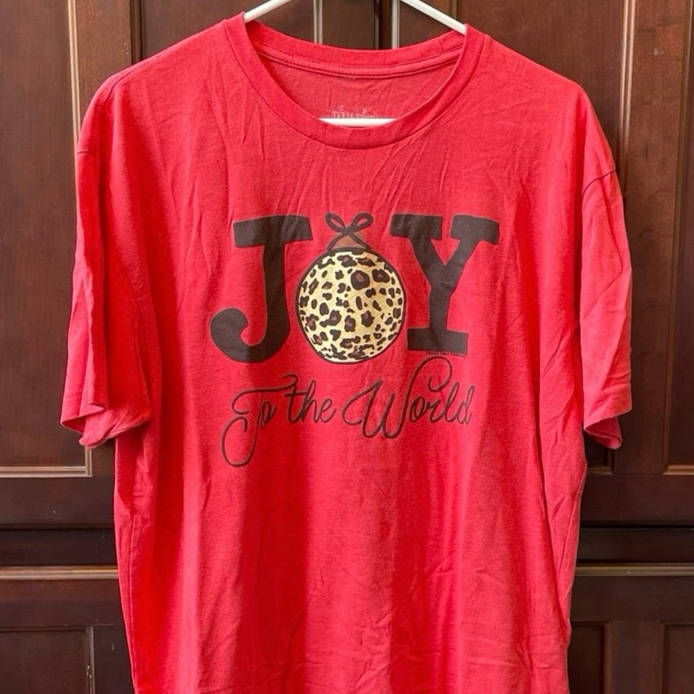 Joy to the World Women’s Short Sleeve Shirt, Red , XL. By Texas True Treads